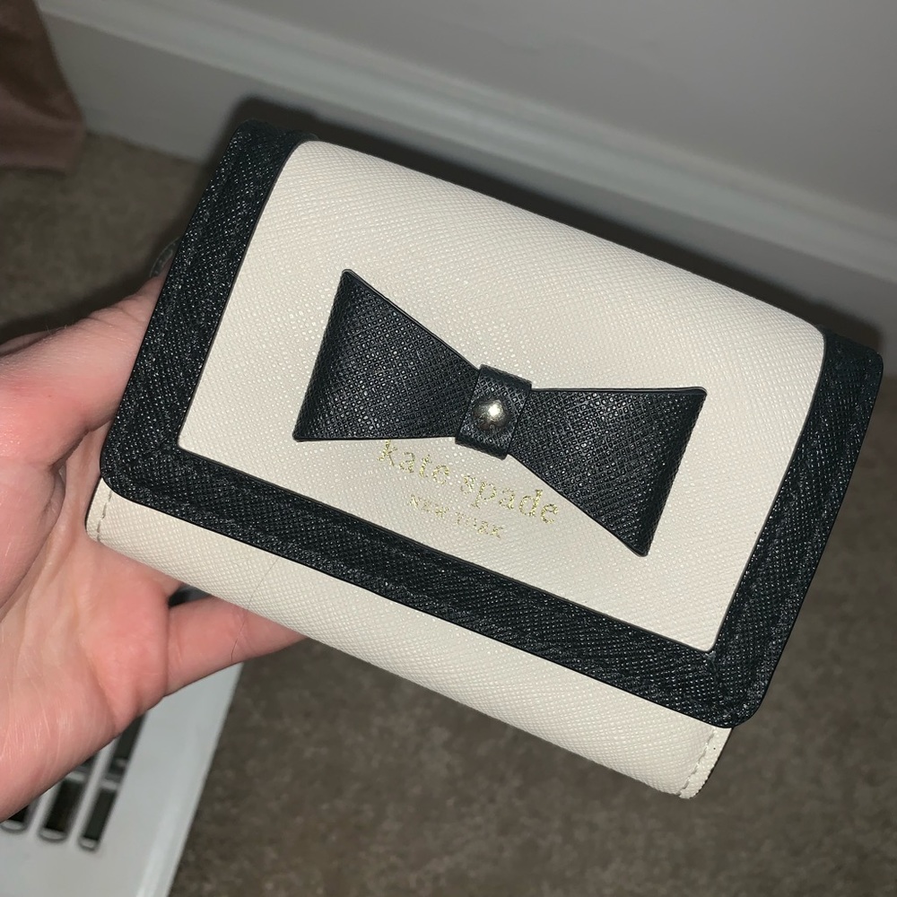 Kate Spade keychain wallet